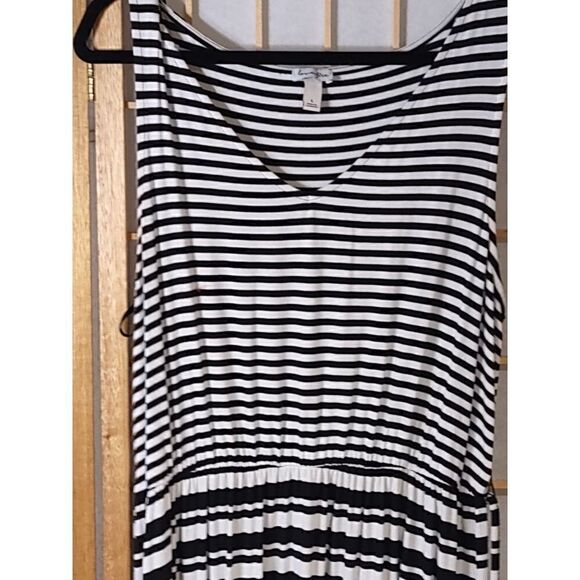 Lovefire Lg Striped Midi Dress - Picture 4 of 12